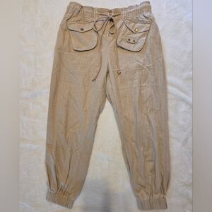Beige Cargo Pants With Drawstring NWT Size Medium